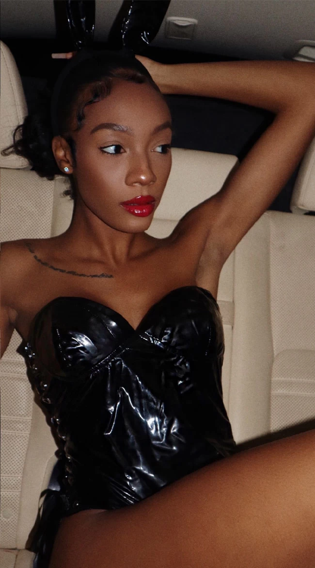 Roma Bad Honey Bunny Costume - Image 12